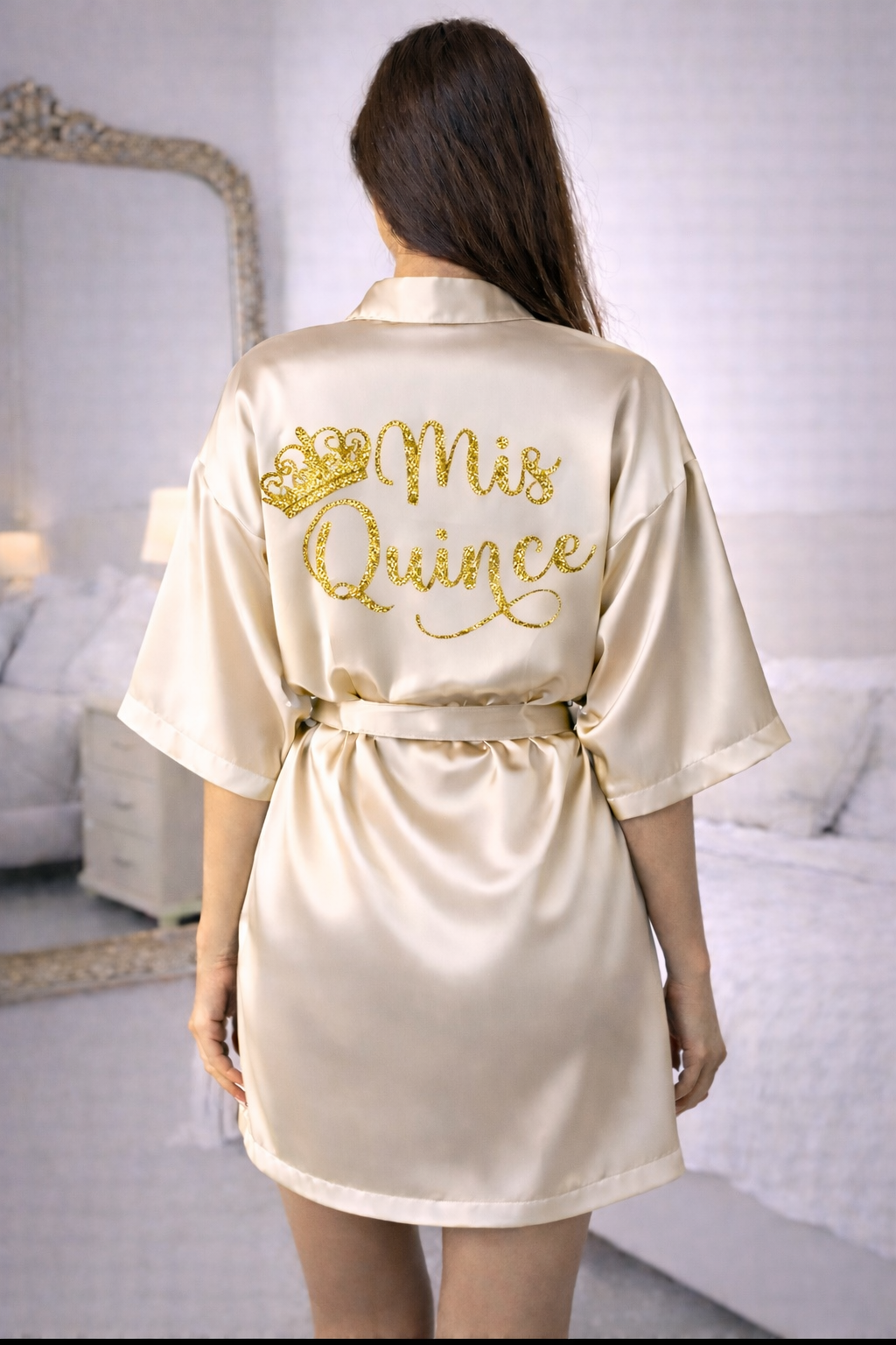 Personalized Robe + Slippers Set – Quinceañera (Send the name to be personalized on the front)