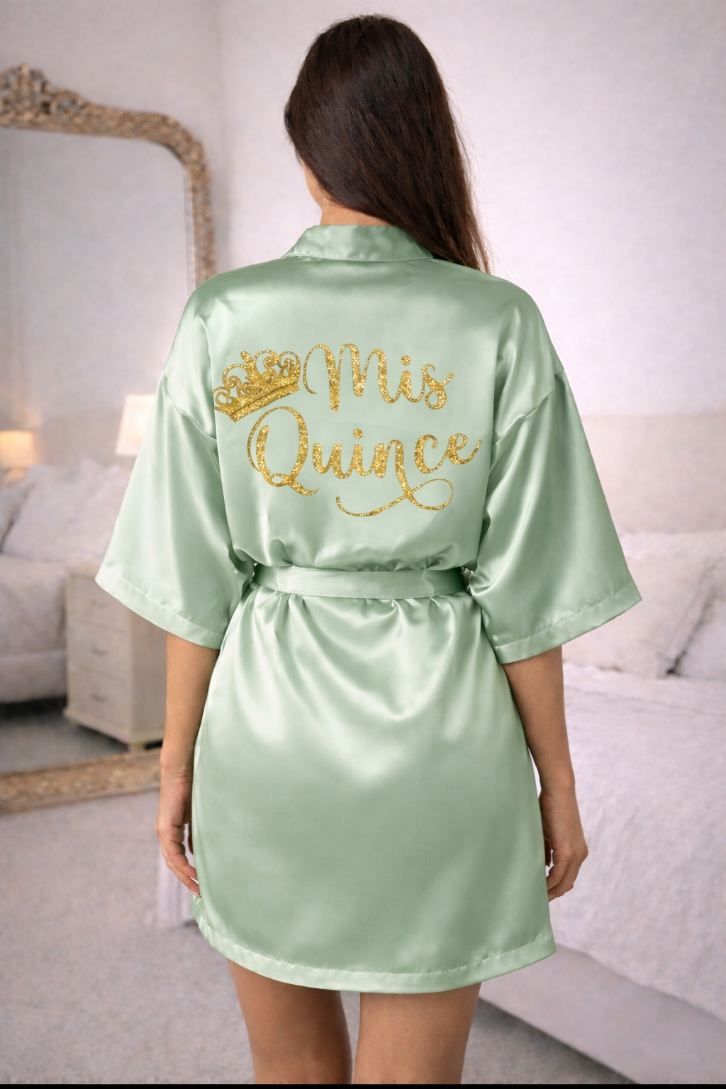 Personalized Robe + Slippers Set – Quinceañera (Send the name to be personalized on the front)