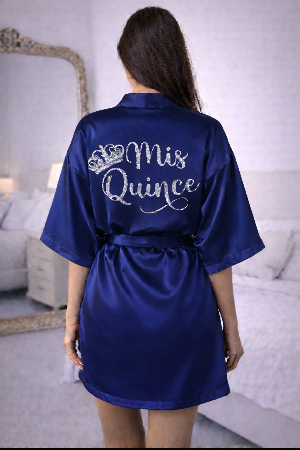 Personalized Robe + Slippers Set – Quinceañera (Send the name to be personalized on the front)