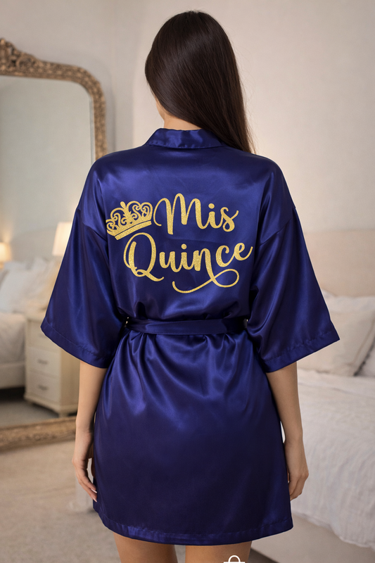 Personalized Robe + Slippers Set – Quinceañera (Send the name to be personalized on the front)