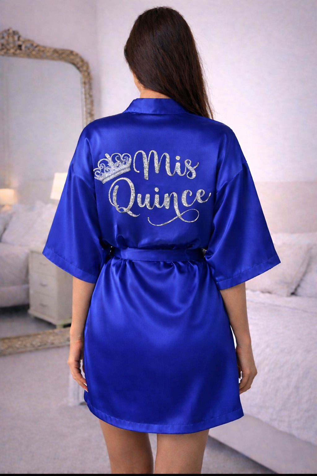 Personalized Robe + Slippers Set – Quinceañera (Send the name to be personalized on the front)